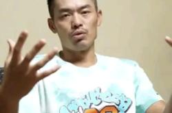 关于超越传奇！林丹在网球赛事中写下全新篇章的信息